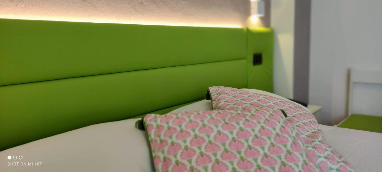 Hotel Villa Platani 리치오네 외부 사진