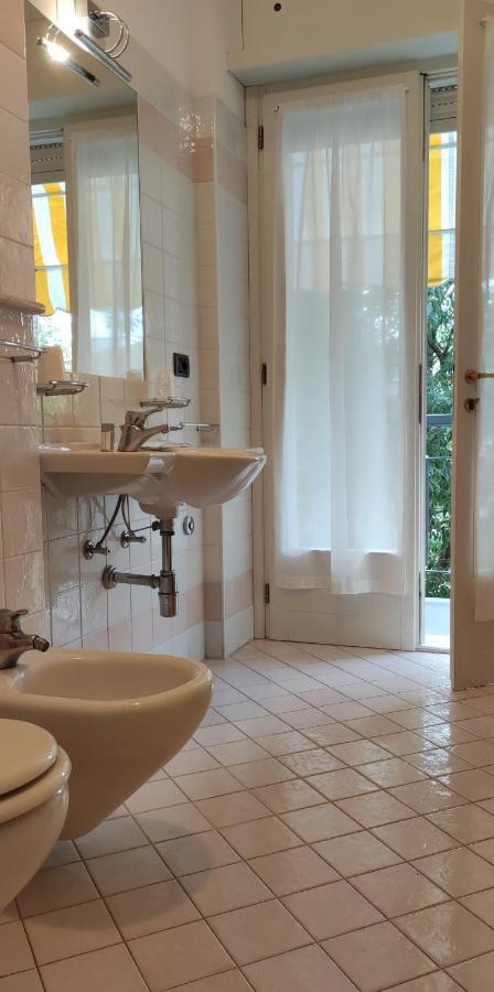 Hotel Villa Platani 리치오네 외부 사진